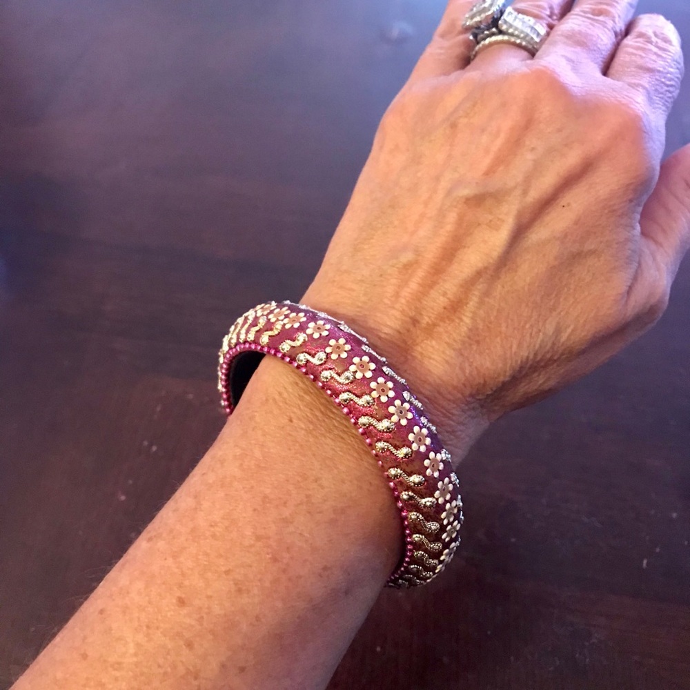 Women’s bracelet